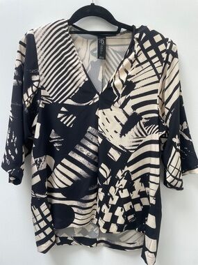 Zero + Maria Cornejo Flowy Patterned Silk Tunic Blouse